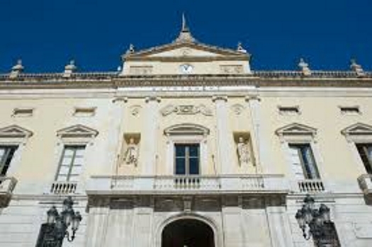 Imatge de la façana de l'ajuntament de Tarragona